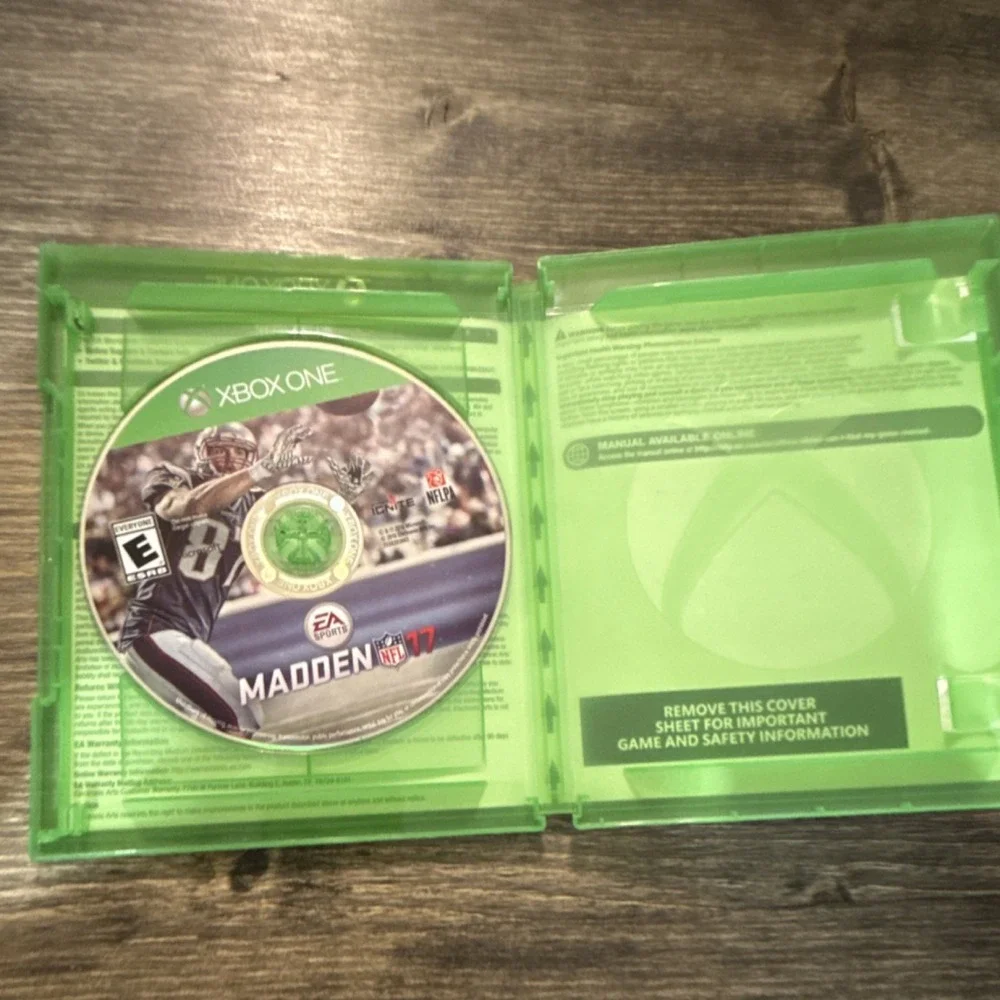 EA Sports Madden NFL 16 & 17 Xbox One Game Online Multiplayer E 2015-16 NTSC-U/C